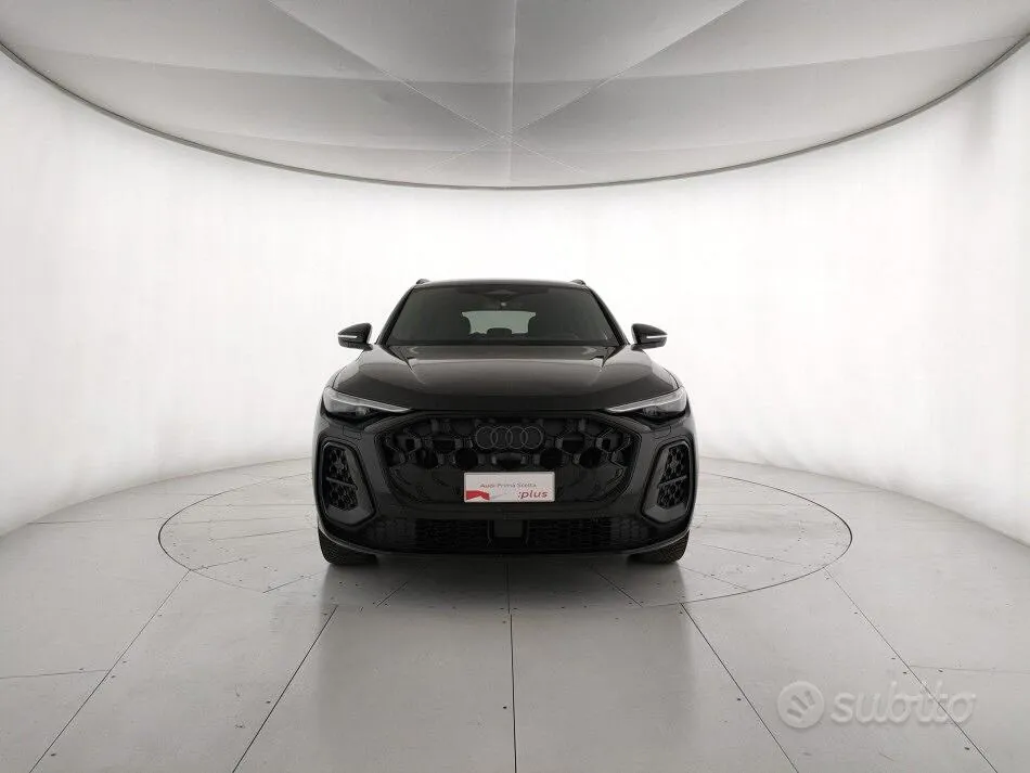 Audi Q5 2025 photo 2