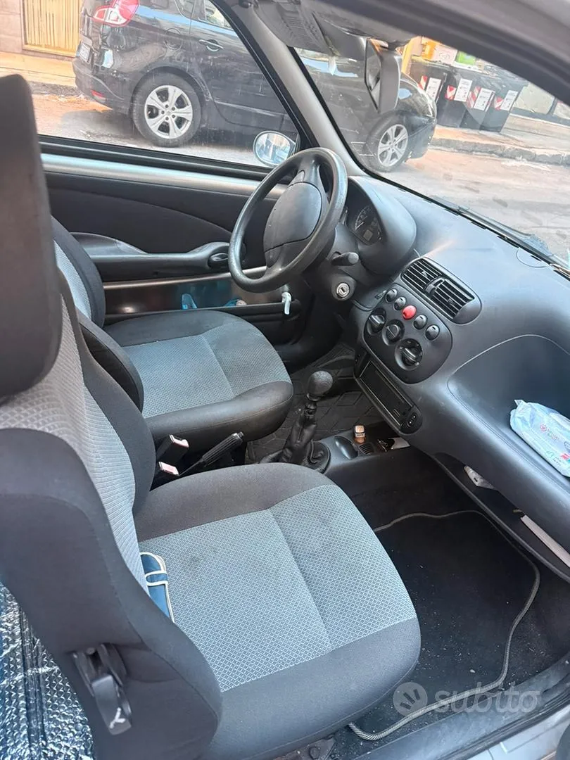 Fiat Seicento 2003 photo 4