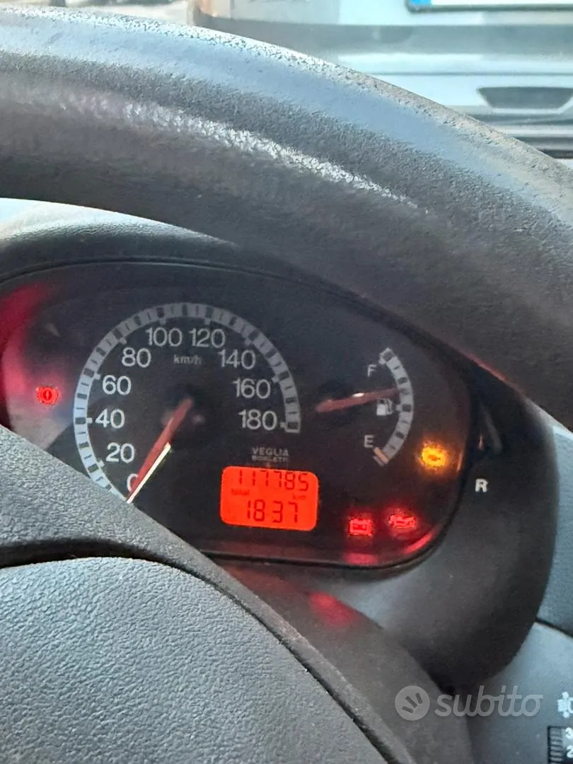 Fiat Seicento 2003 photo 5