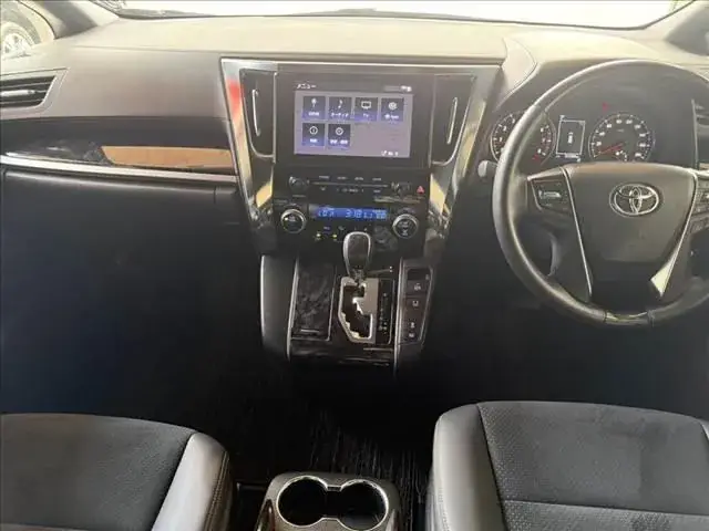 Toyota Alphard 2020 photo 3