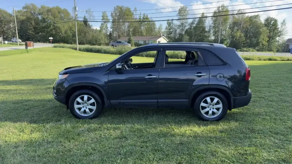 Kia Sorento 2013 photo 3