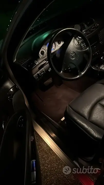 Mercedes-Benz E 2003 photo 4