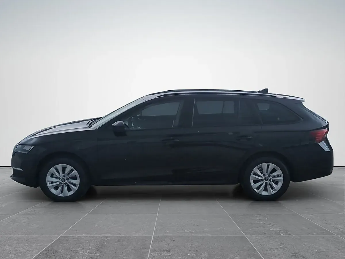 Skoda Octavia 2026 photo 3