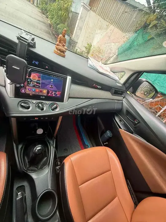 Toyota Innova 2020 photo 2