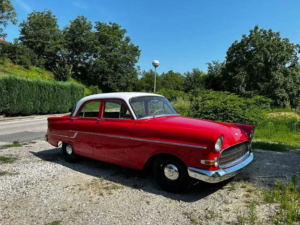 Opel Kapitän 1957 photo 2