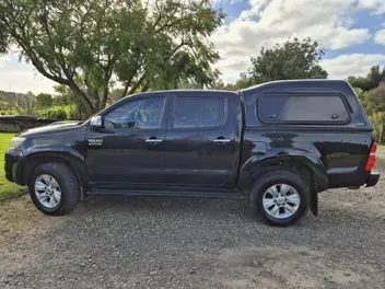 Toyota Hilux 2014 photo 2