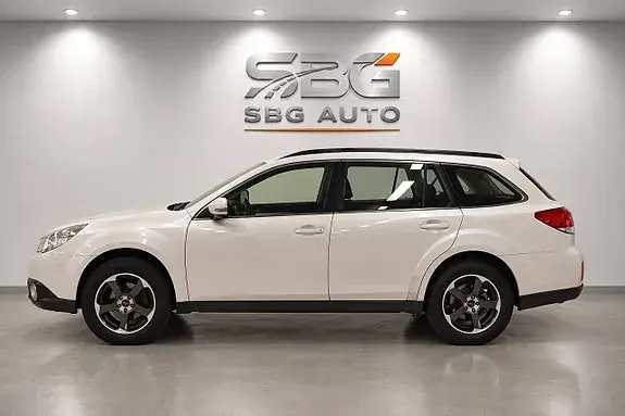 Subaru Outback 2010 photo 4