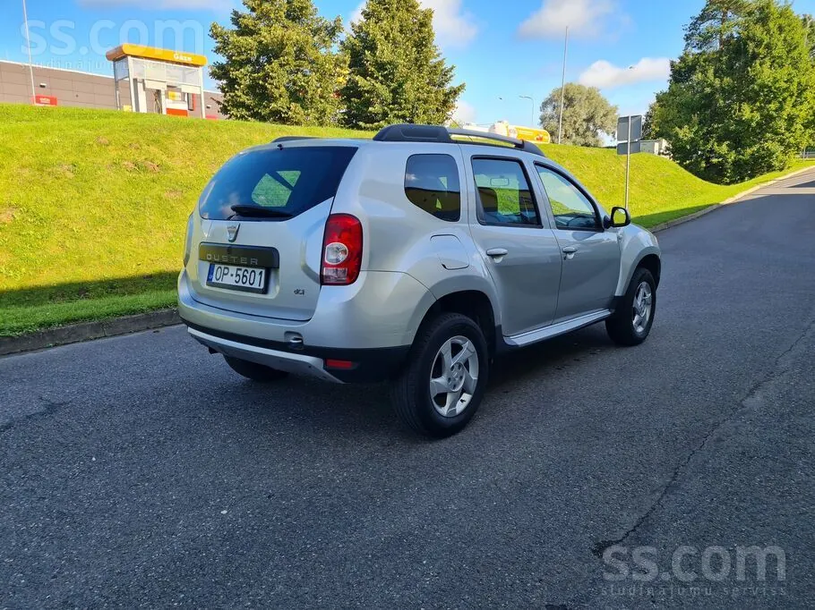 Dacia Duster 2010 photo 5