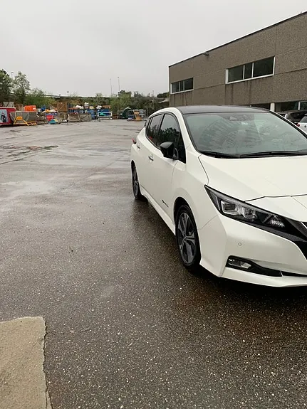 Nissan Leaf 2018 photo 3