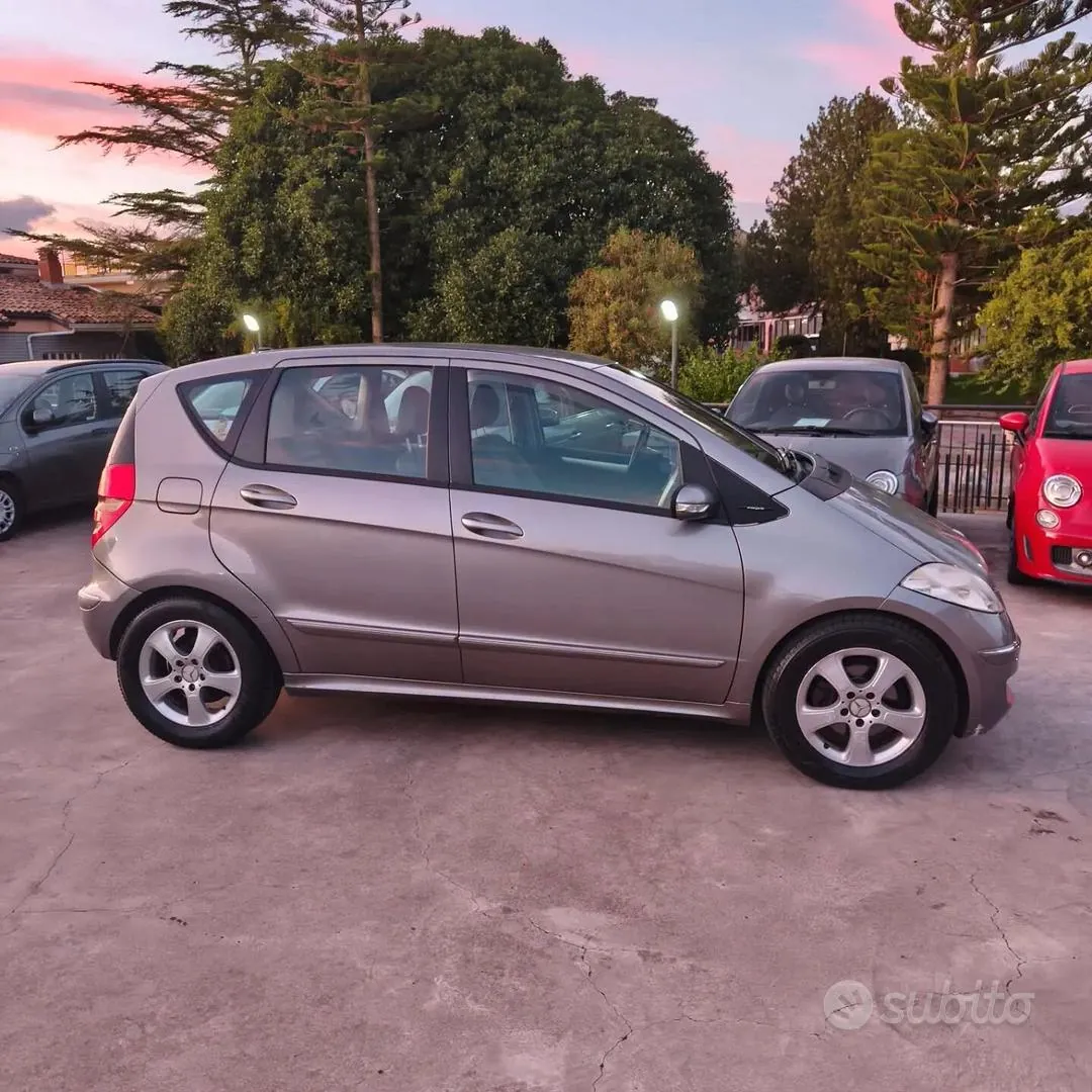 Mercedes-Benz A 180 Cdi 2006 photo 4