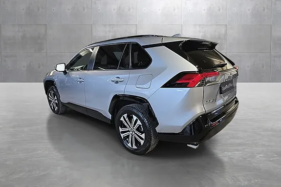 Toyota Rav4 Plug-In Hybrid 2024 photo 3