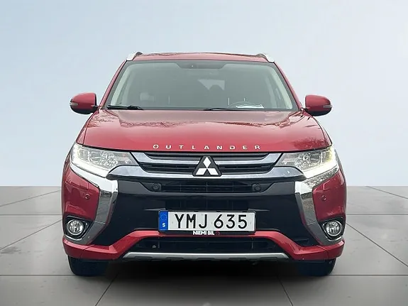 Mitsubishi Outlander 2017 photo 2