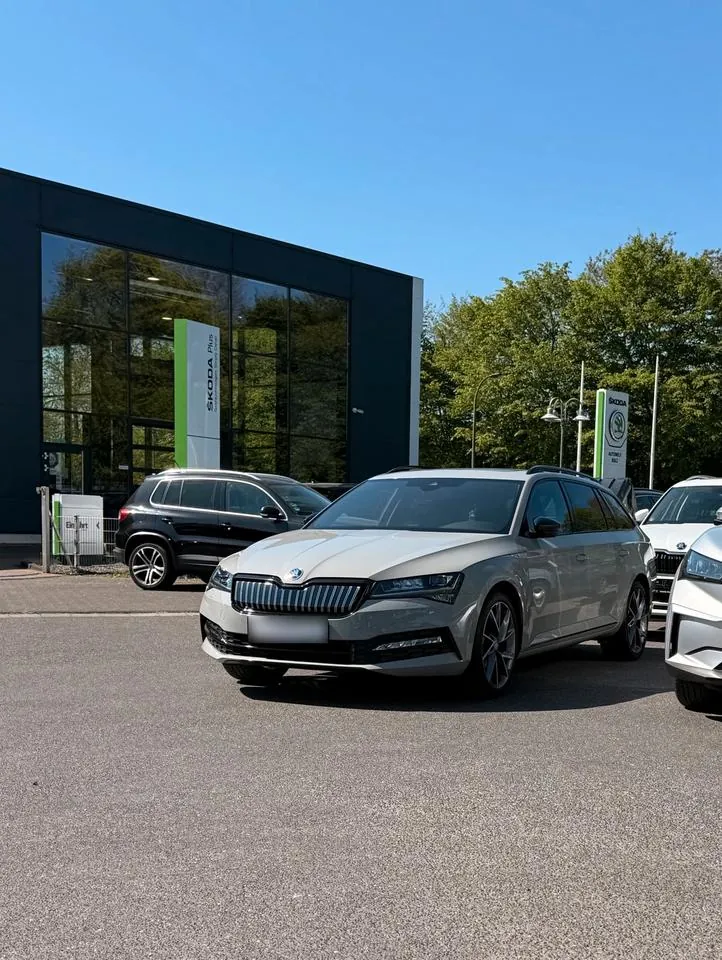 Skoda Superb Combi