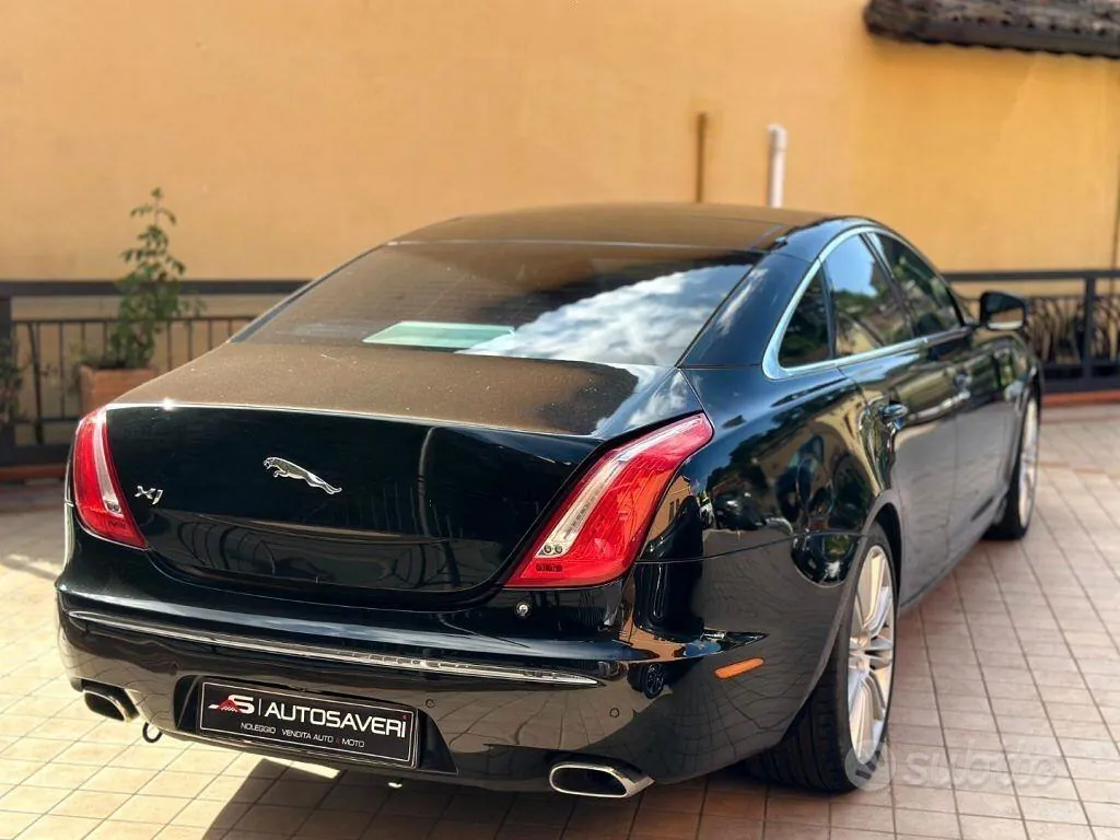 Jaguar Xj 2010 photo 2