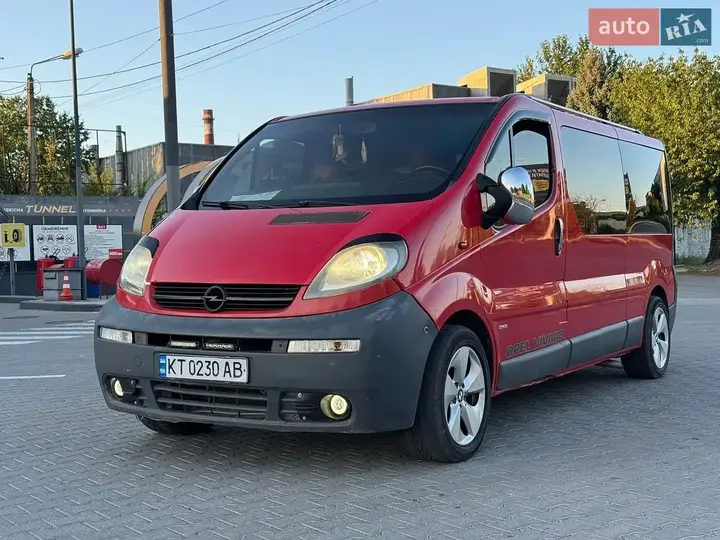Opel Vivaro 2001 photo 2