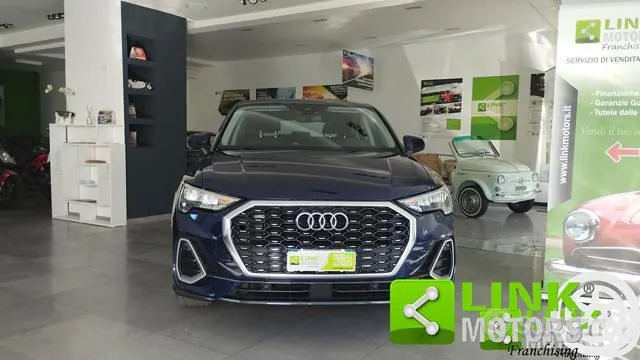 Audi Q3 2023 photo 2