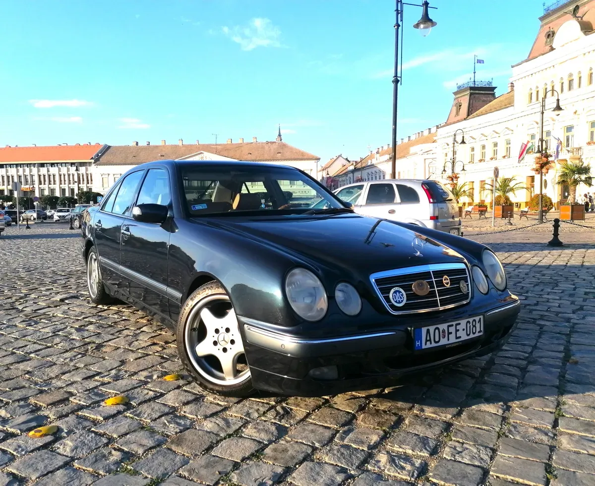 Mercedes-Benz Eklasse