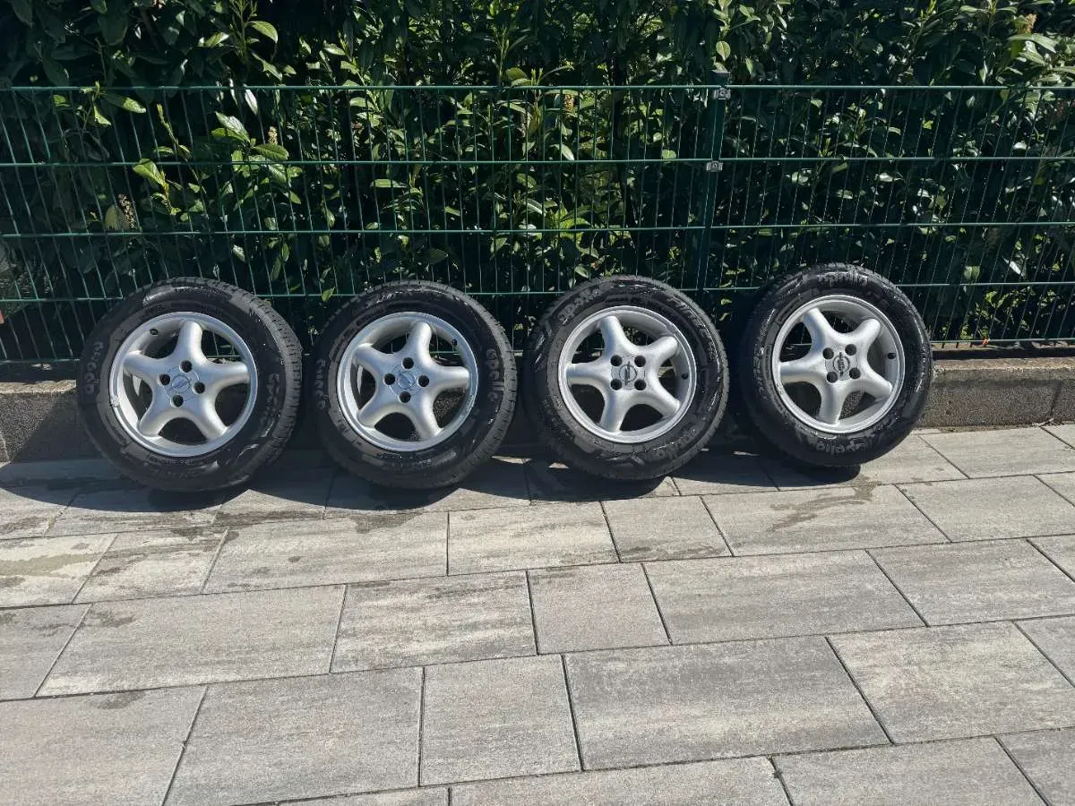Opel Astra 2000 photo 2