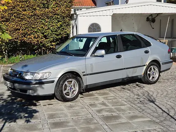 Saab 9-3 2001 photo 3