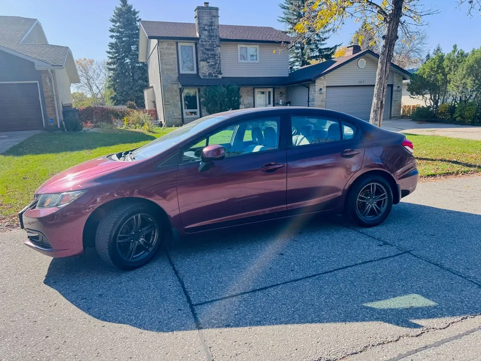 Honda Civic 2013 photo 4