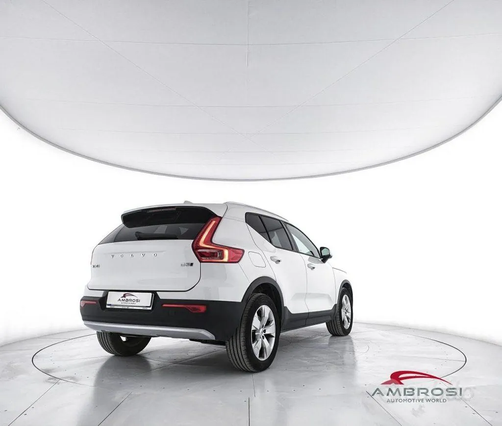 Volvo Xc40 2020 photo 3