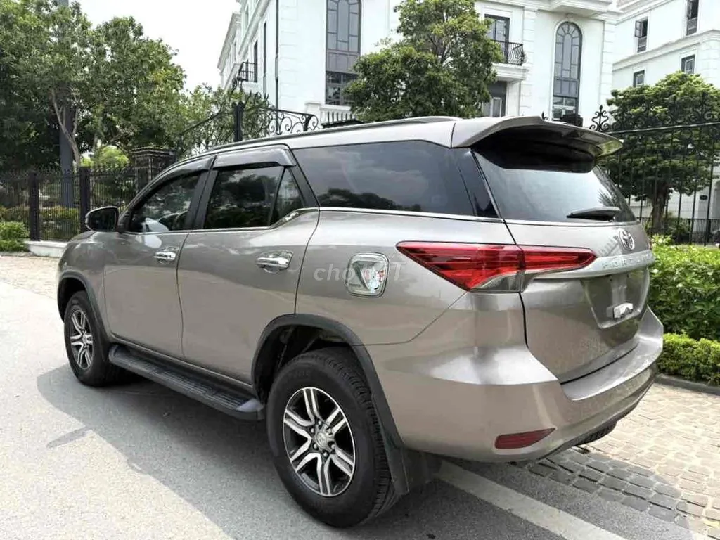Toyota Fortuner 2019 photo 2