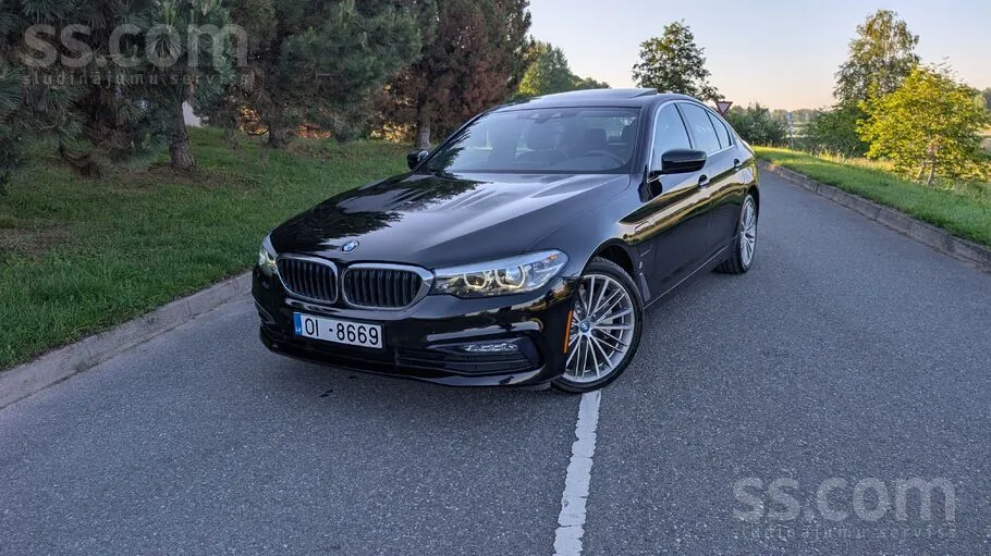 BMW 530E