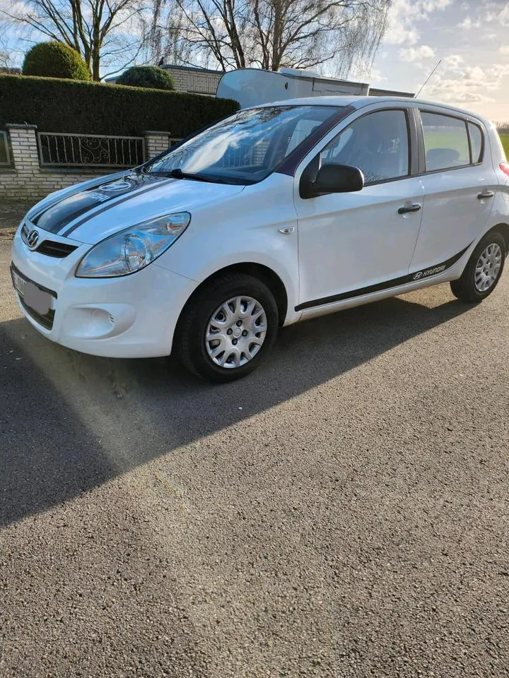 Hyundai I20