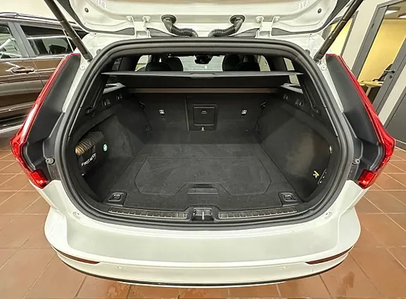 Volvo V60 2019 photo 5