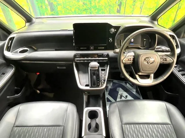 Toyota Corolla Hybrid Sz 2024 photo 2