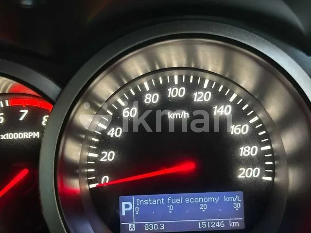 Suzuki Grand Vitara 2015 photo 2