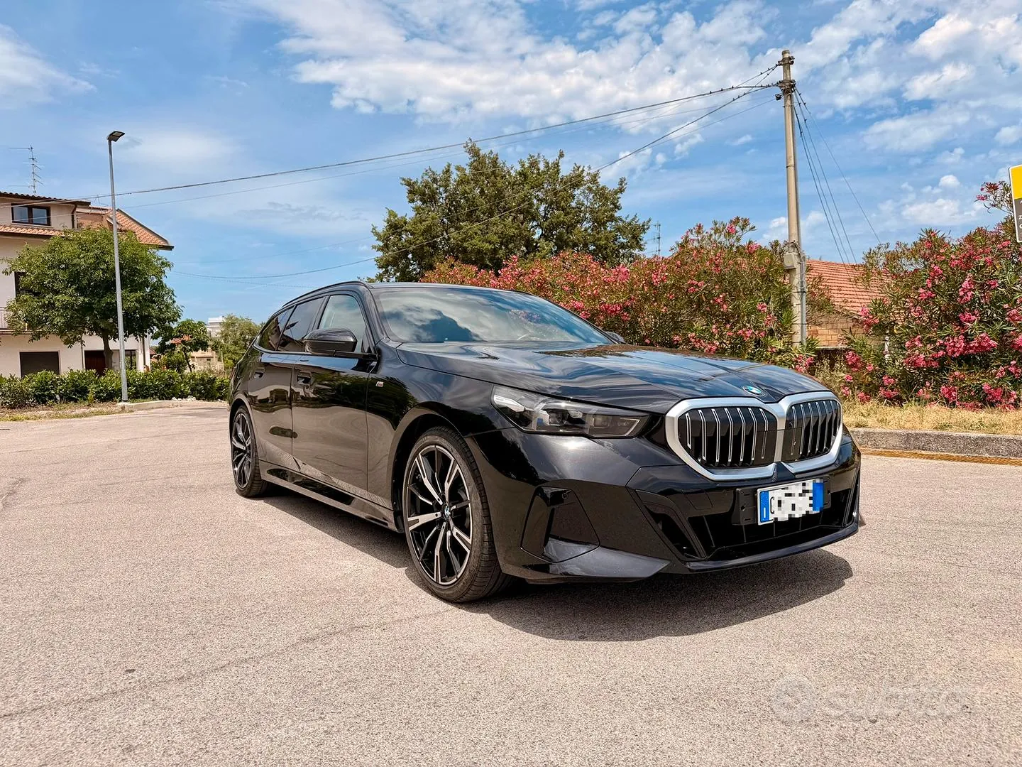 BMW 5 Series 2025 photo 2