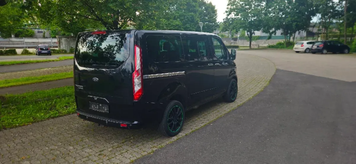 Ford Tourneo Custom 2014 photo 2