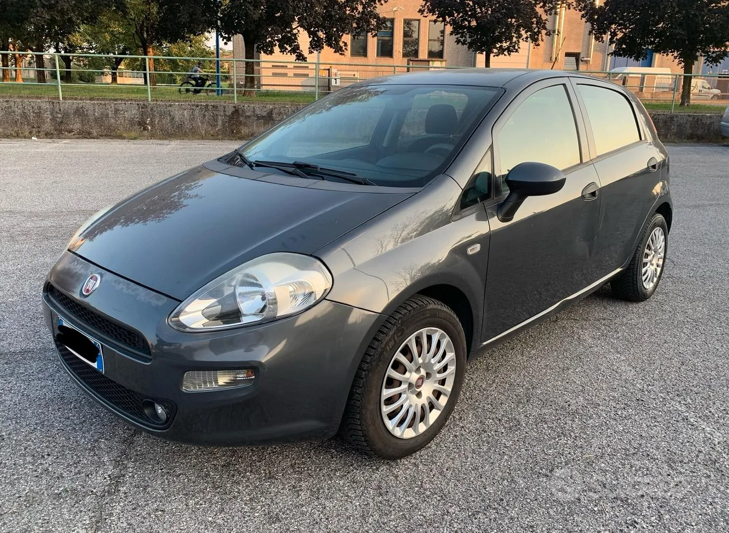 Fiat Punto 2015 photo 3