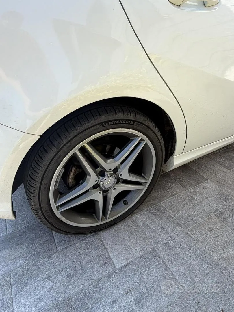 Mercedes-Benz A-Class 2014 photo 3