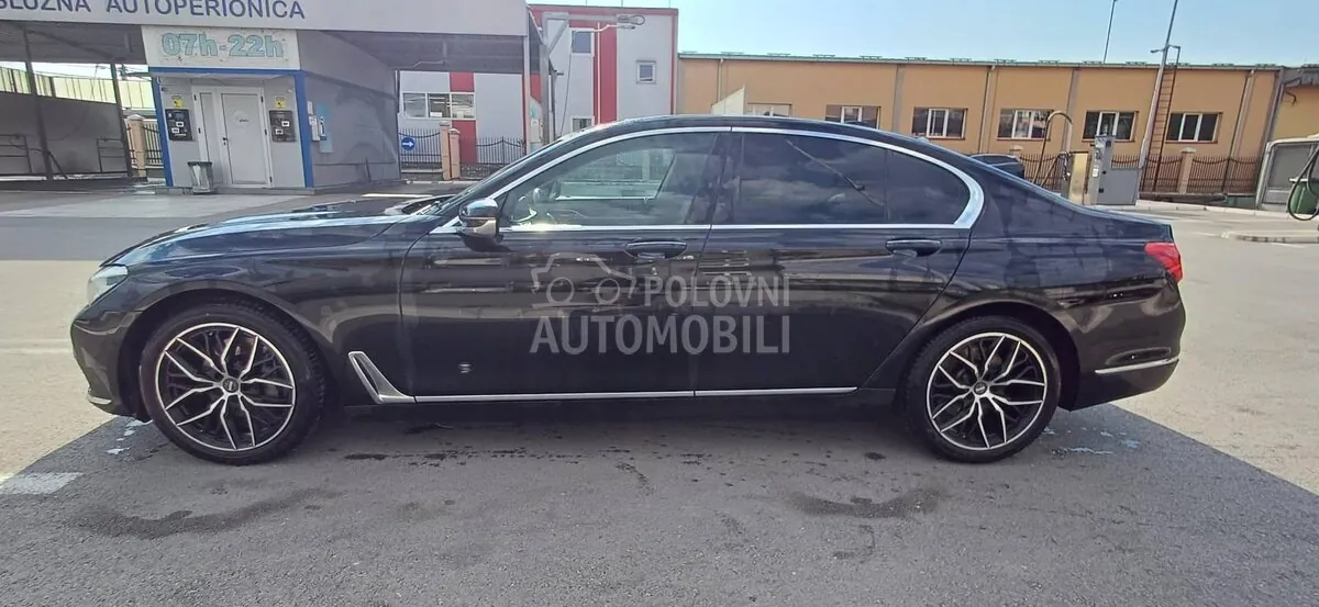 BMW 730 2017 photo 2