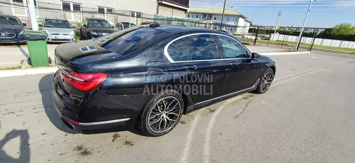 BMW 730 2017 photo 4
