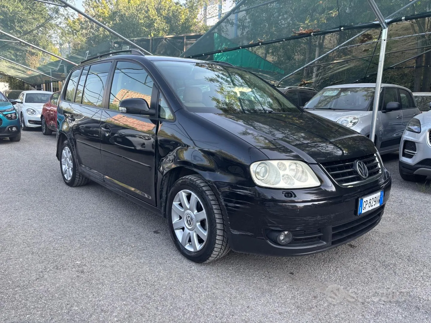 Volkswagen Touran 2003 photo 3