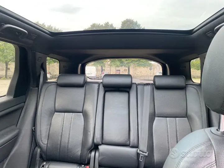 Land Rover Discovery Sport 2017 photo 3