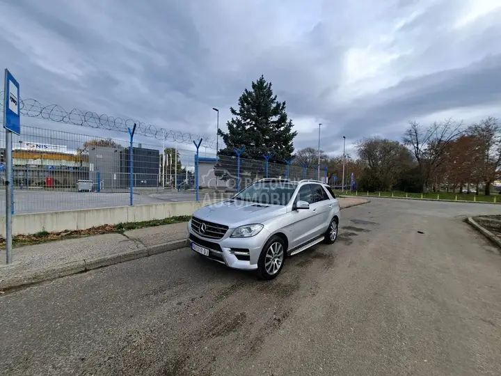 Mercedes-Benz Ml 250 2012 photo 3