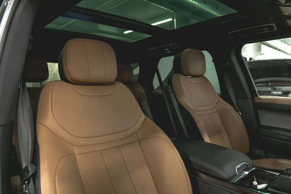 Land Rover Range Rover Sport 2025 photo 3