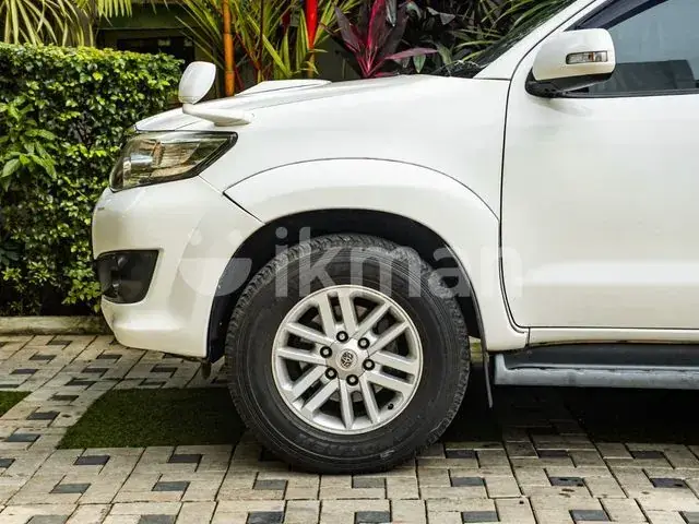 Toyota Fortuner 2014 photo 5