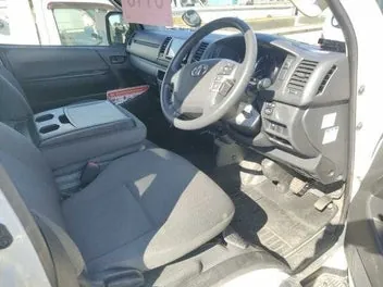 Toyota Hiace 2022 photo 4