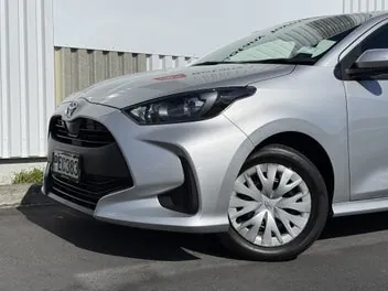 Toyota Yaris 2022 photo 3