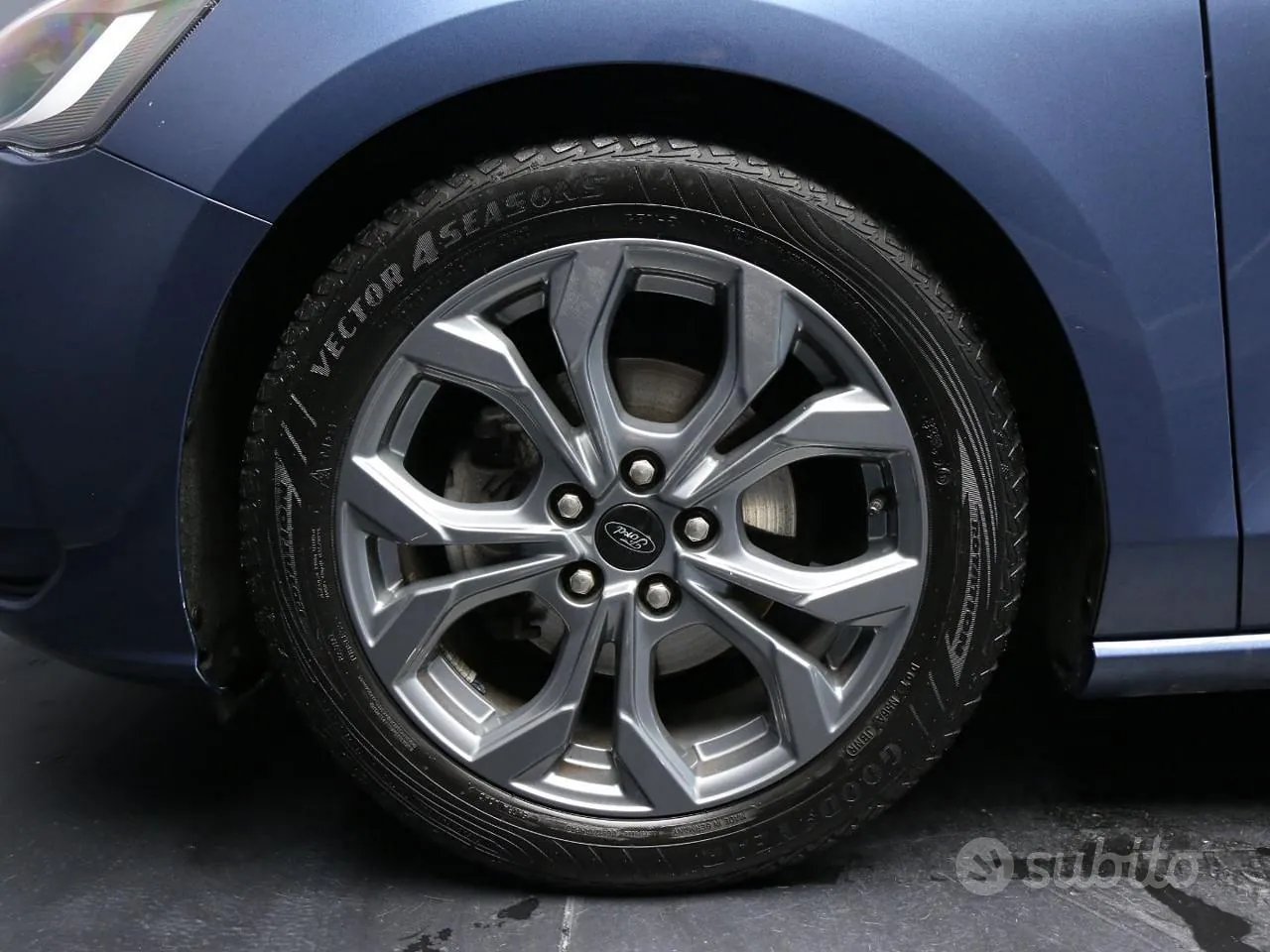 Ford Focus 2023 photo 4