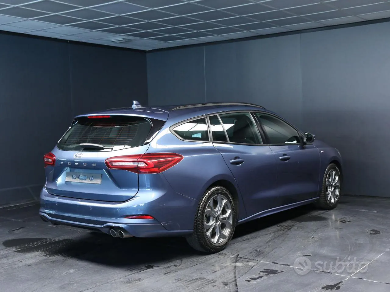 Ford Focus 2023 photo 3