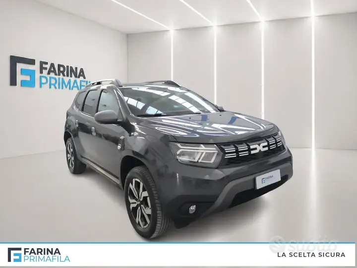 Dacia Duster 2023 photo 2
