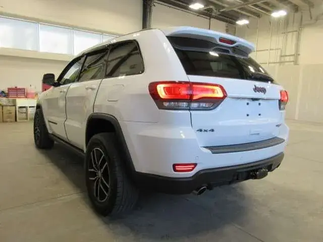 Jeep Grand Cherokee 2017 photo 5
