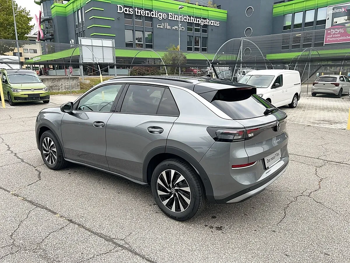 Volkswagen T-Roc Life 2026 photo 3