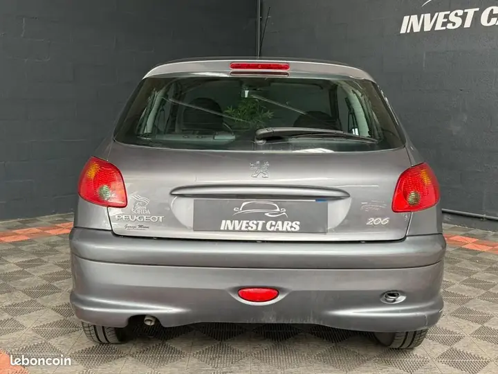 Peugeot 206 2008 photo 5